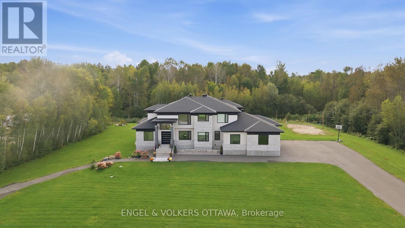 1057 Green Jacket Crescent, Ottawa, Ontario  K4P 0G6 - Photo 47 - X13840300