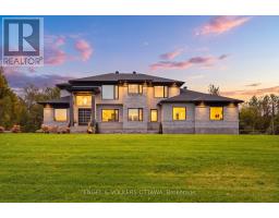 1057 GREEN JACKET CRESCENT, Ottawa, Ontario