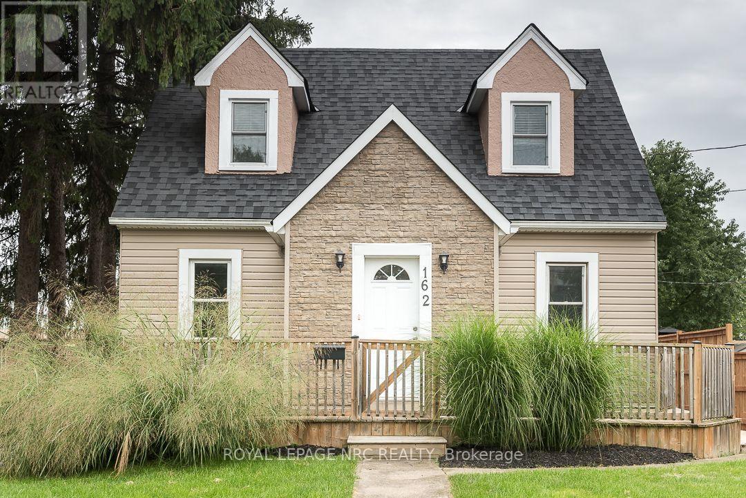 162 Aqueduct Street, Welland (Prince Charles), Ontario L3C 1C4 - Photo 2 - X13840290