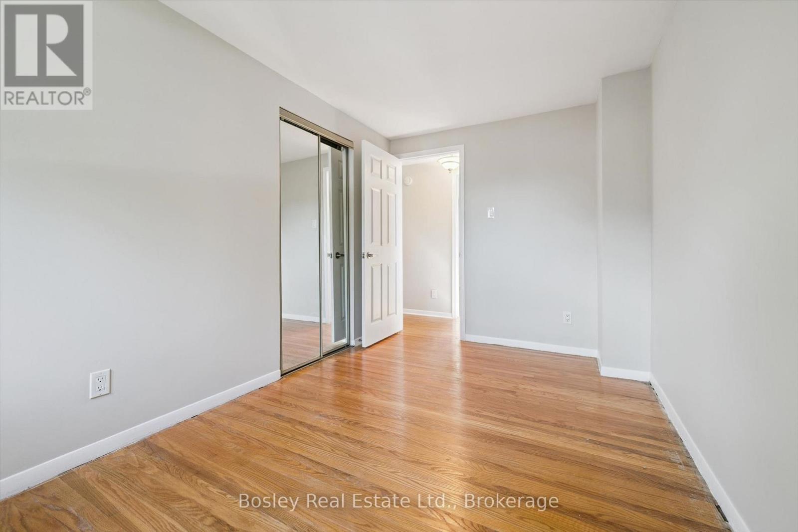 103 Folkstone Crescent, Brampton, Ontario L6T 3M4 - Photo 23 - W13840168