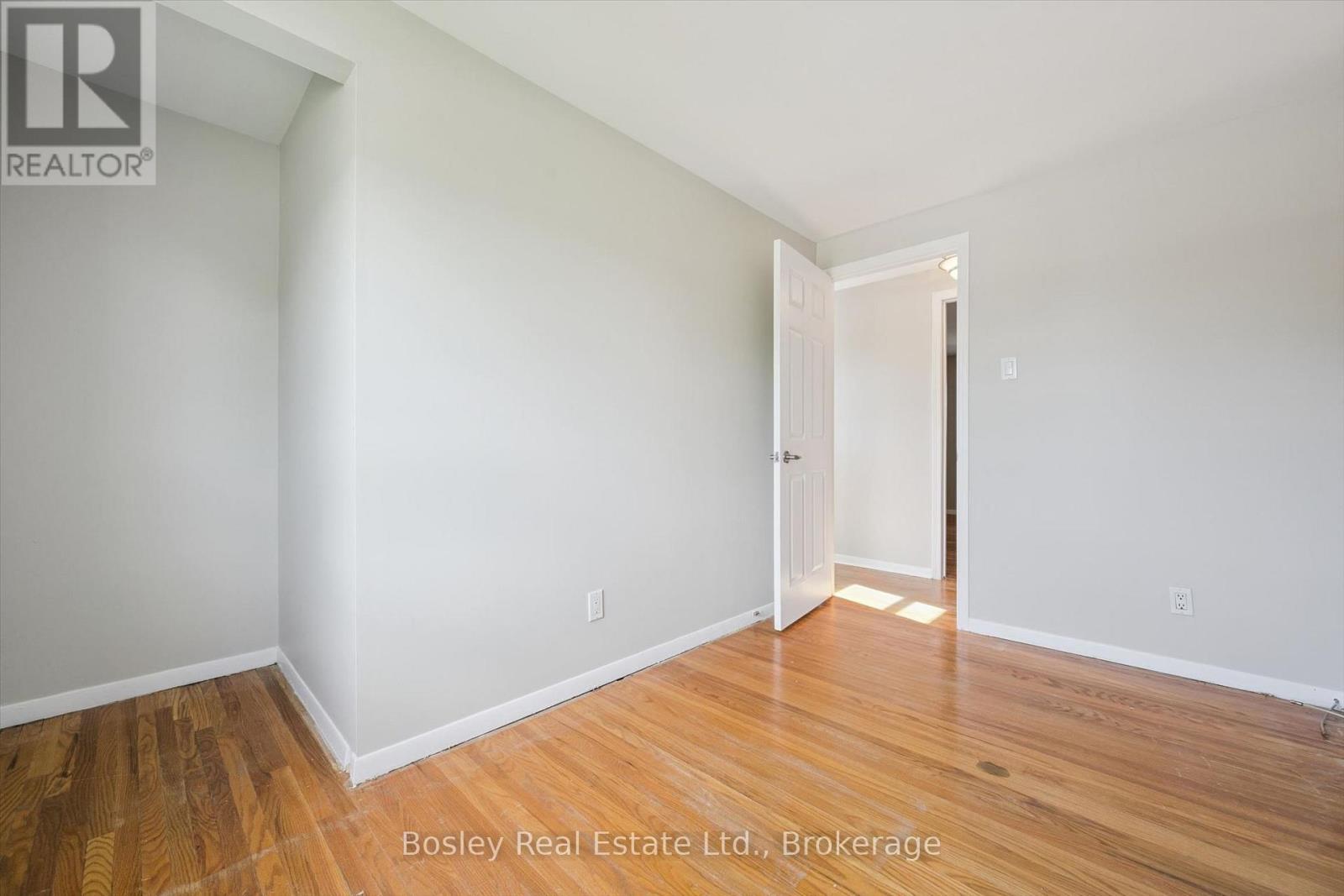 103 Folkstone Crescent, Brampton, Ontario L6T 3M4 - Photo 25 - W13840168