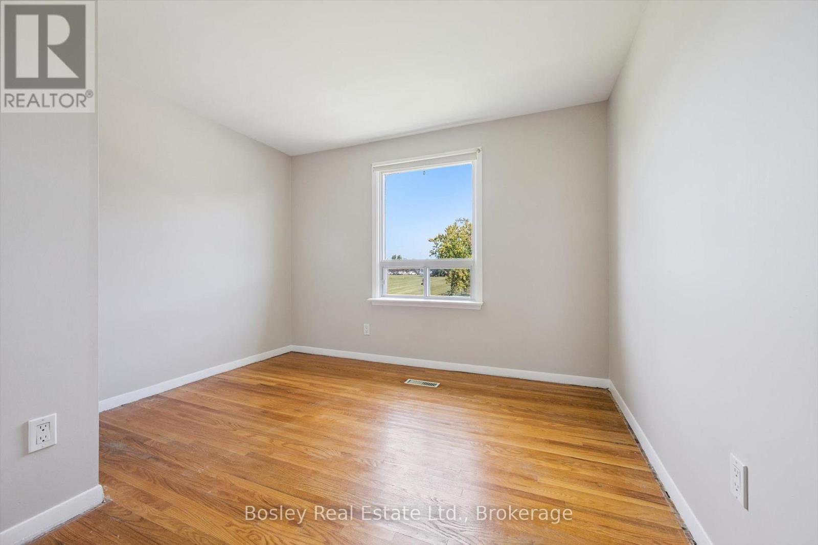 103 Folkstone Crescent, Brampton, Ontario L6T 3M4 - Photo 26 - W13840168