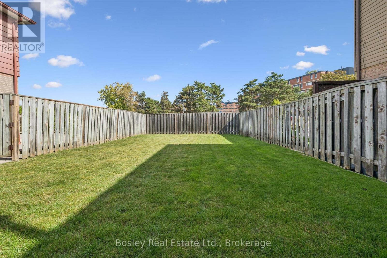 103 Folkstone Crescent, Brampton, Ontario L6T 3M4 - Photo 39 - W13840168