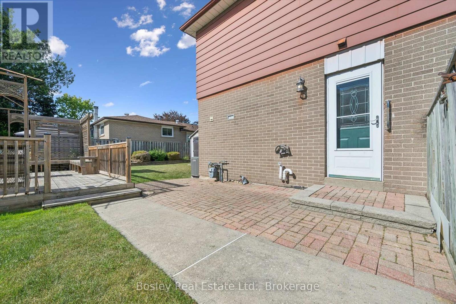 103 Folkstone Crescent, Brampton, Ontario L6T 3M4 - Photo 40 - W13840168