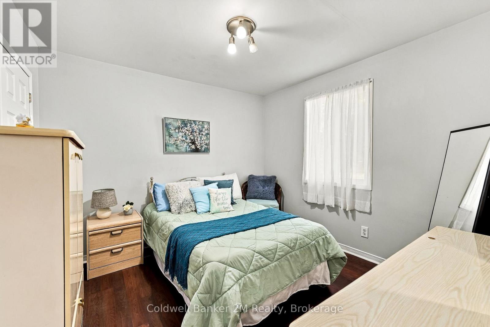 31 Johnston Street, Georgina, Ontario  L0E 1N0 - Photo 14 - N13840396