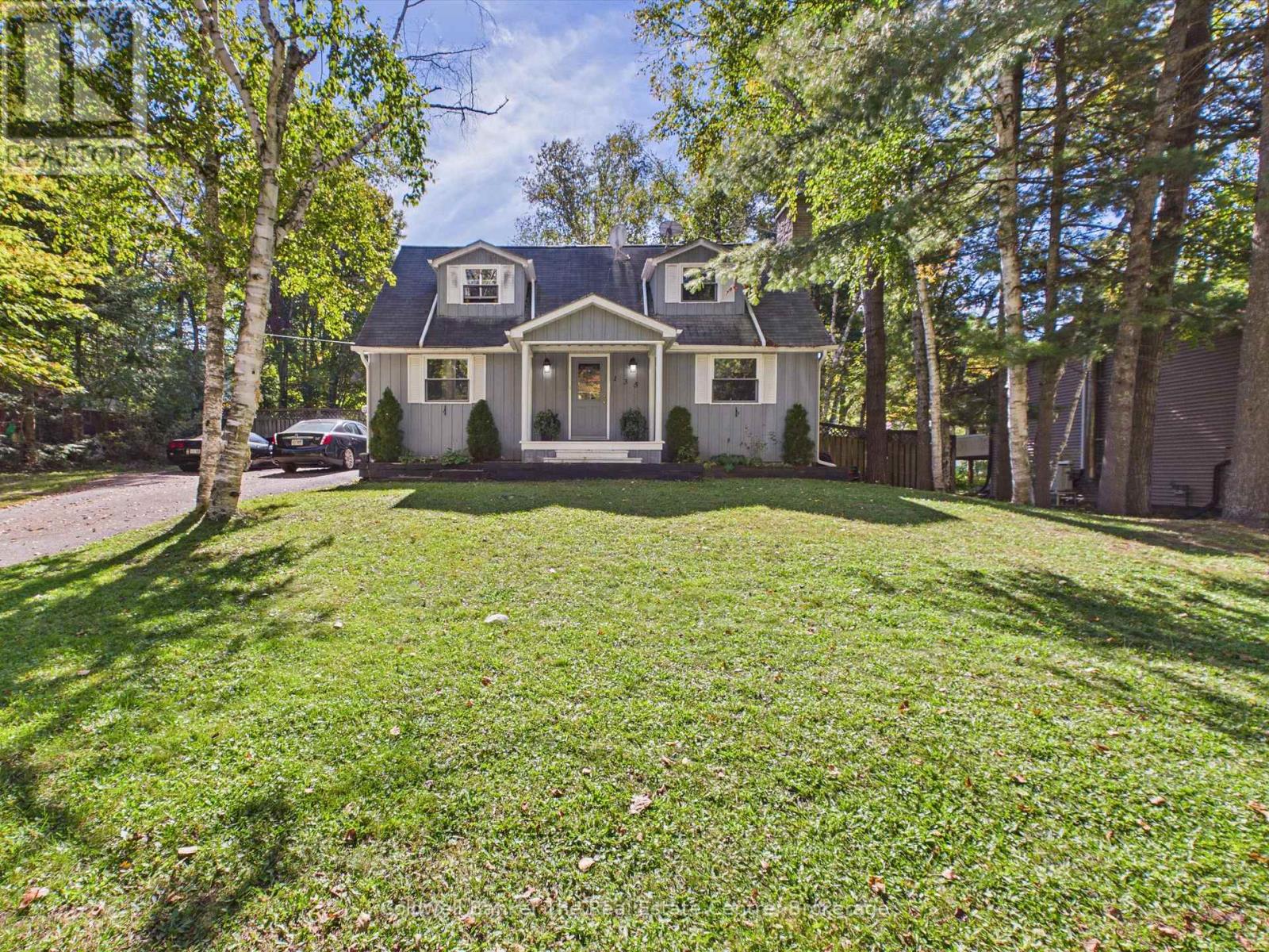 135 Segwun Boulevard, Gravenhurst, Ontario P1P 1C5 - Photo 1 - X13840244