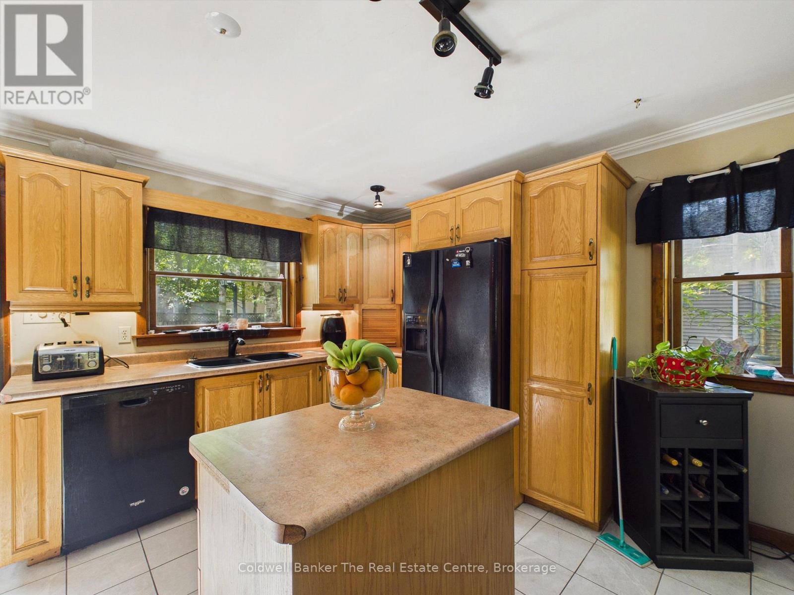 135 Segwun Boulevard, Gravenhurst, Ontario P1P 1C5 - Photo 10 - X13840244