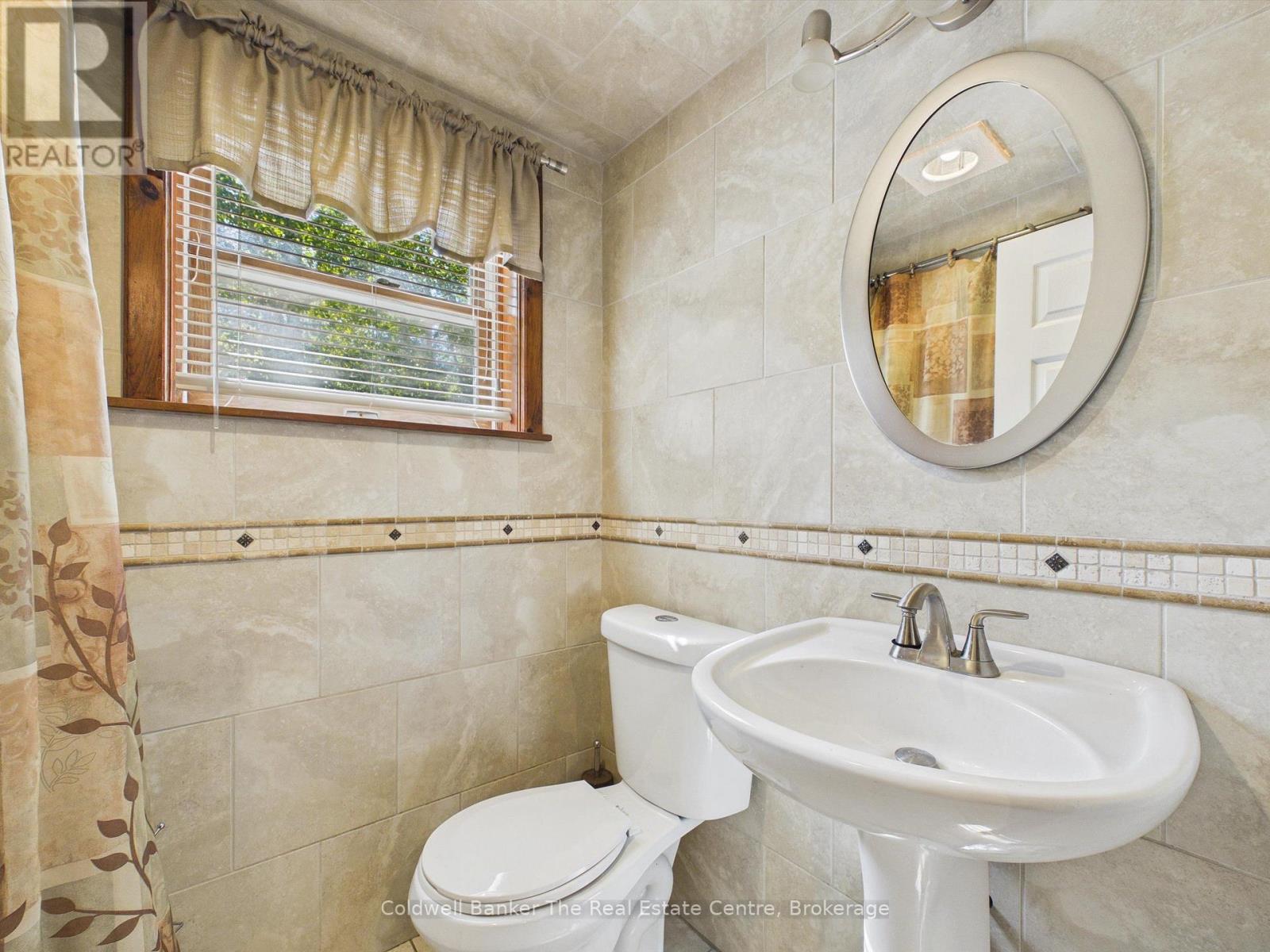 135 Segwun Boulevard, Gravenhurst, Ontario P1P 1C5 - Photo 14 - X13840244