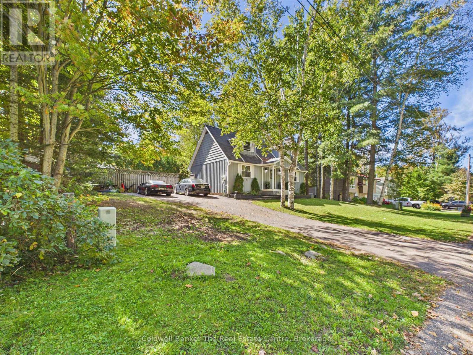135 Segwun Boulevard, Gravenhurst, Ontario P1P 1C5 - Photo 2 - X13840244