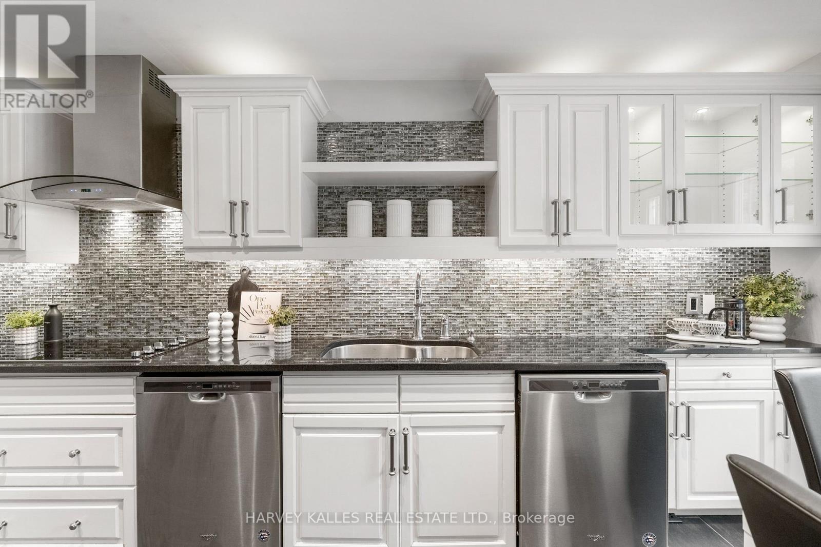 59 Cameron Avenue, Toronto, Ontario  M2N 1C9 - Photo 12 - C13840134