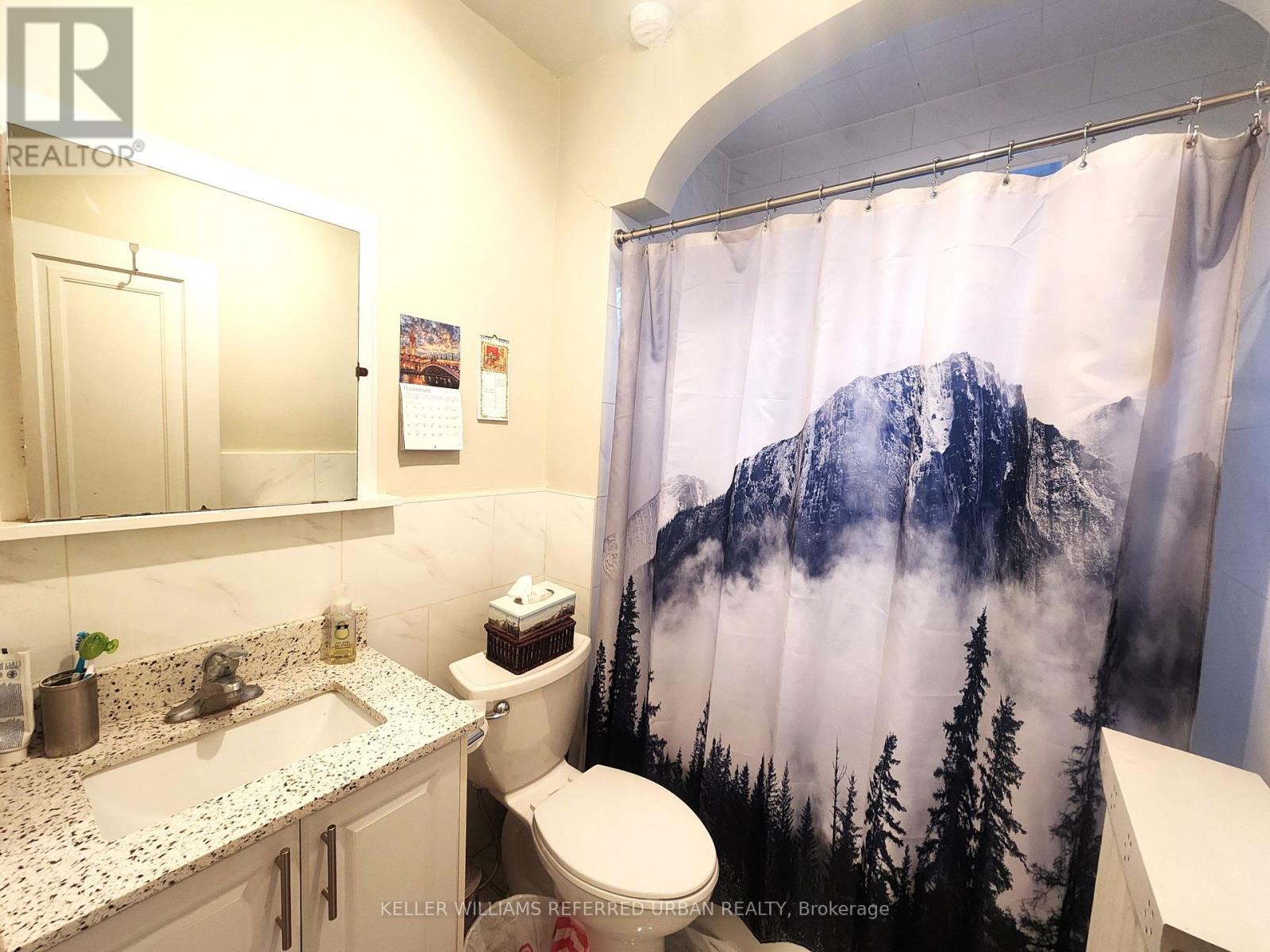 Upper - 1227 Avenue Road, Toronto, Ontario  M5N 2G5 - Photo 9 - C13840140