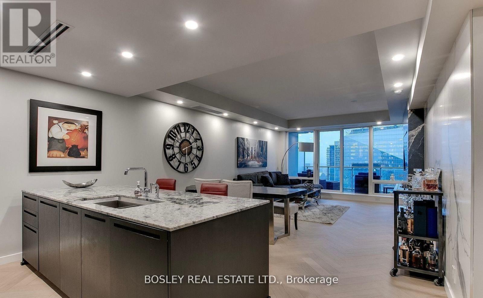 4808 - 180 University Avenue, Toronto, Ontario  M5H 0A2 - Photo 19 - C13840176