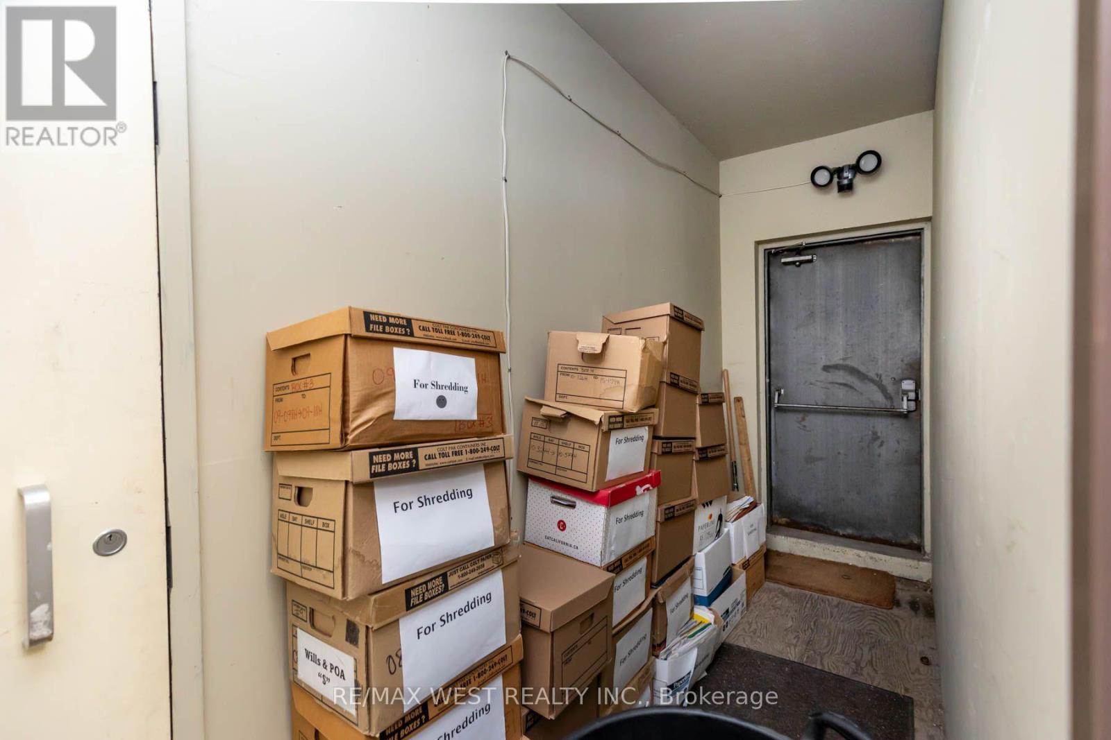 Main Floor - 1083 Bloor Street W, Toronto, Ontario  M6H 1M5 - Photo 26 - C13840192
