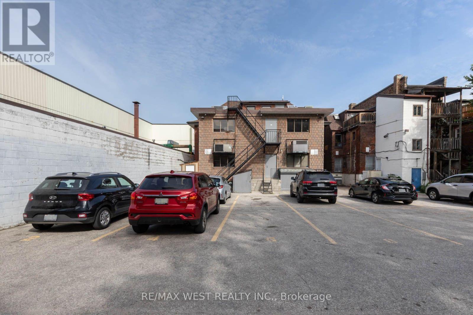 Main Floor - 1083 Bloor Street W, Toronto, Ontario  M6H 1M5 - Photo 29 - C13840192