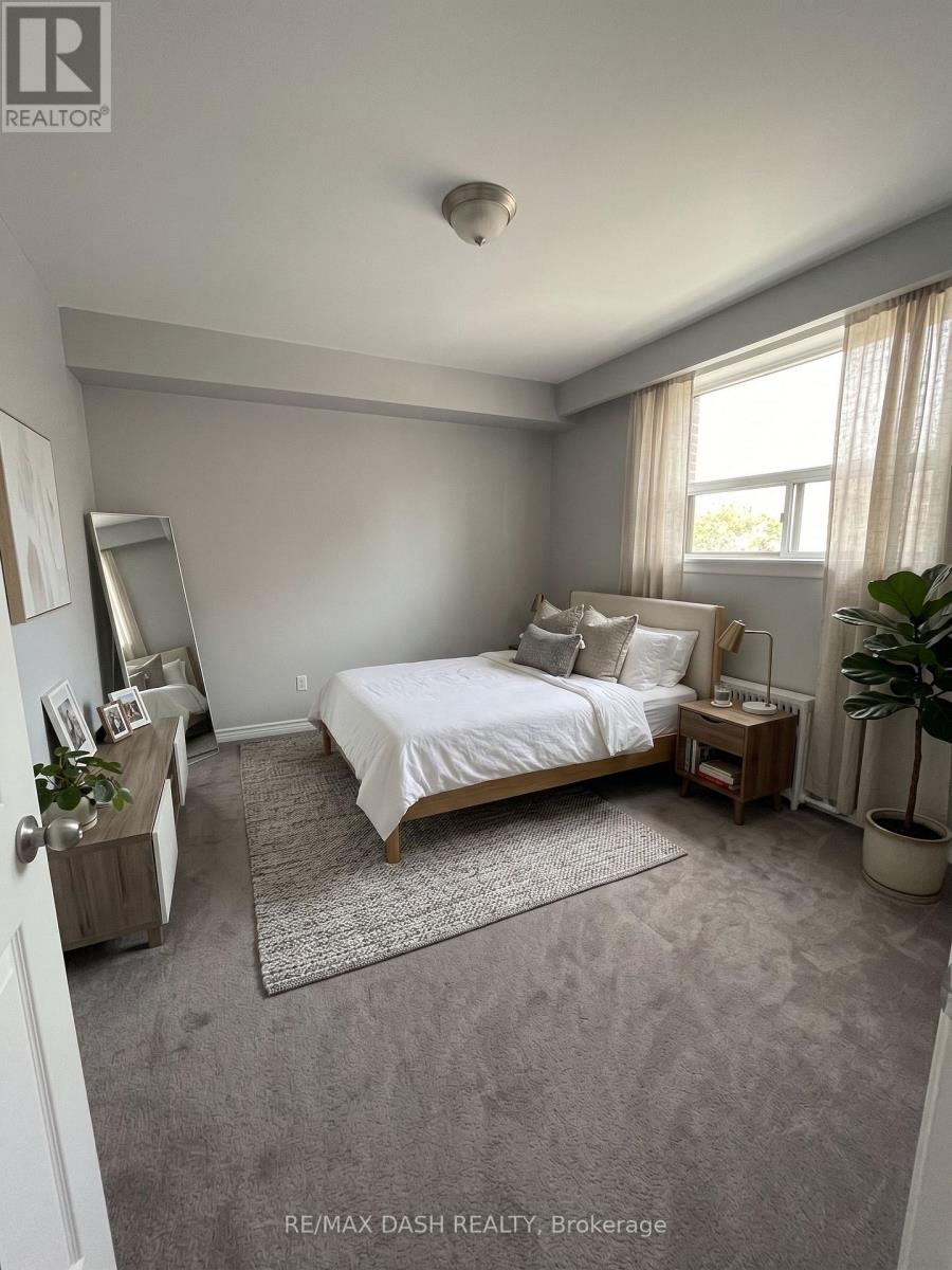 B1 - 50 Neptune Drive, Toronto, Ontario  M6A 1X1 - Photo 3 - C13840206