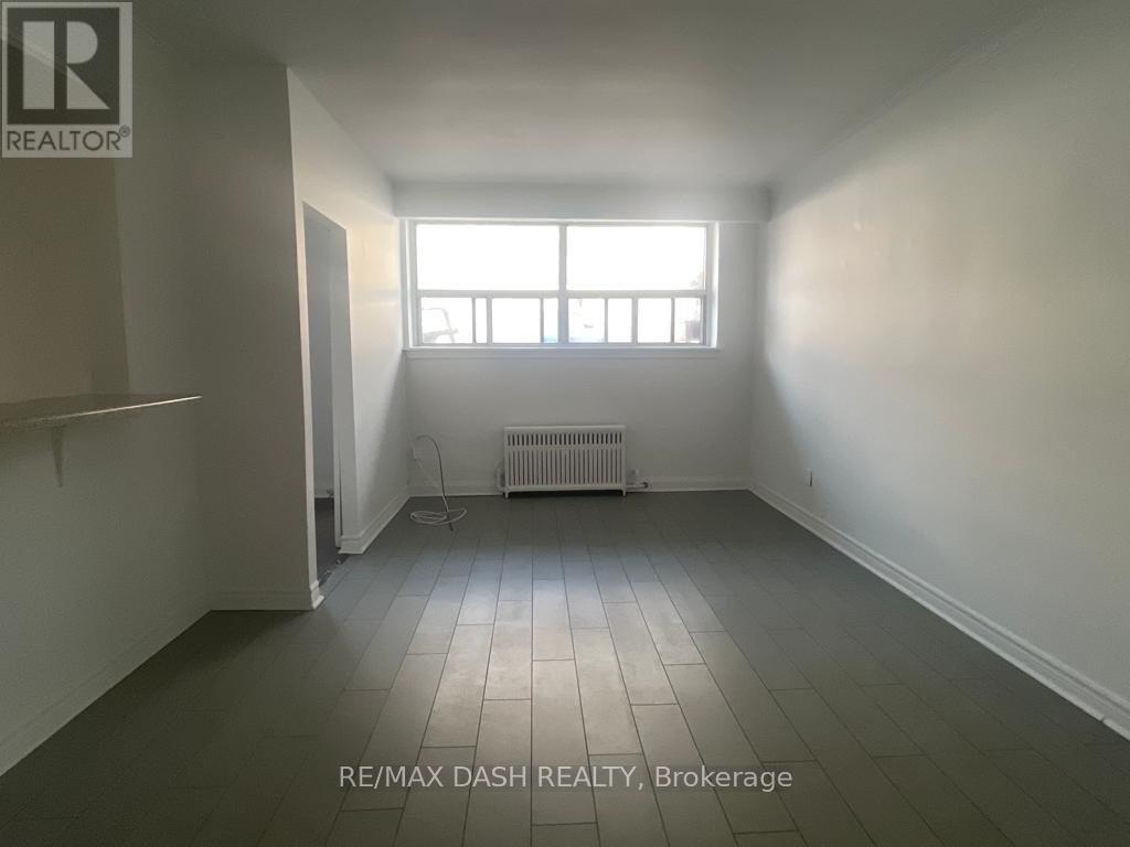 B1 - 50 Neptune Drive, Toronto, Ontario  M6A 1X1 - Photo 6 - C13840206