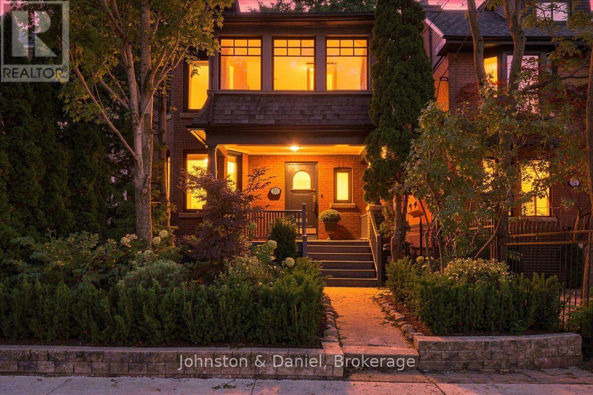 16 BARTON AVENUE Toronto (Annex) Ontario Canada M5R1G8 3
