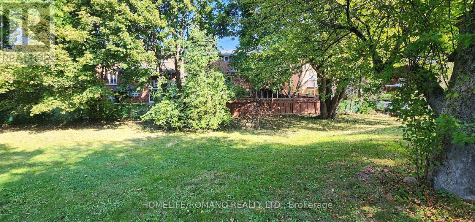 14 Threadneedle Crescent, Toronto, Ontario  M2H 1Z4 - Photo 8 - C13840234
