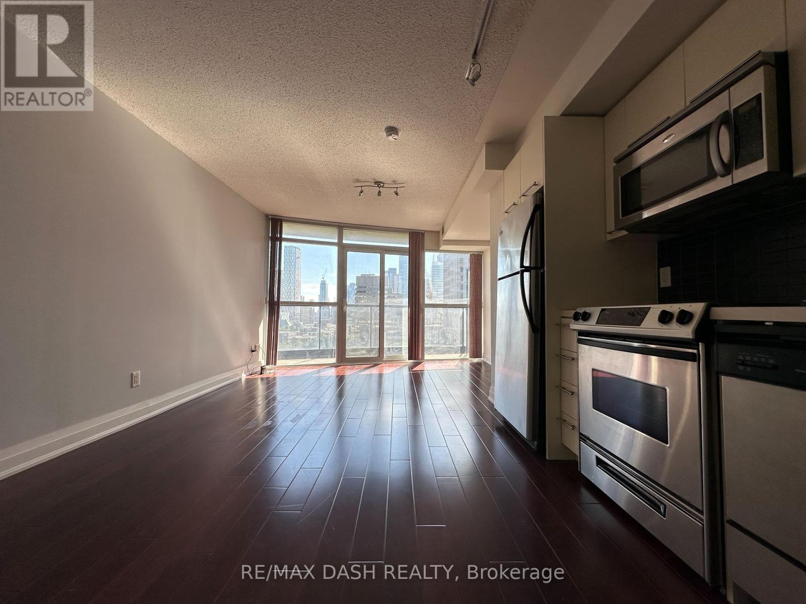 1008 - 21 Carlton Street, Toronto, Ontario  M5B 1L3 - Photo 13 - C13840284