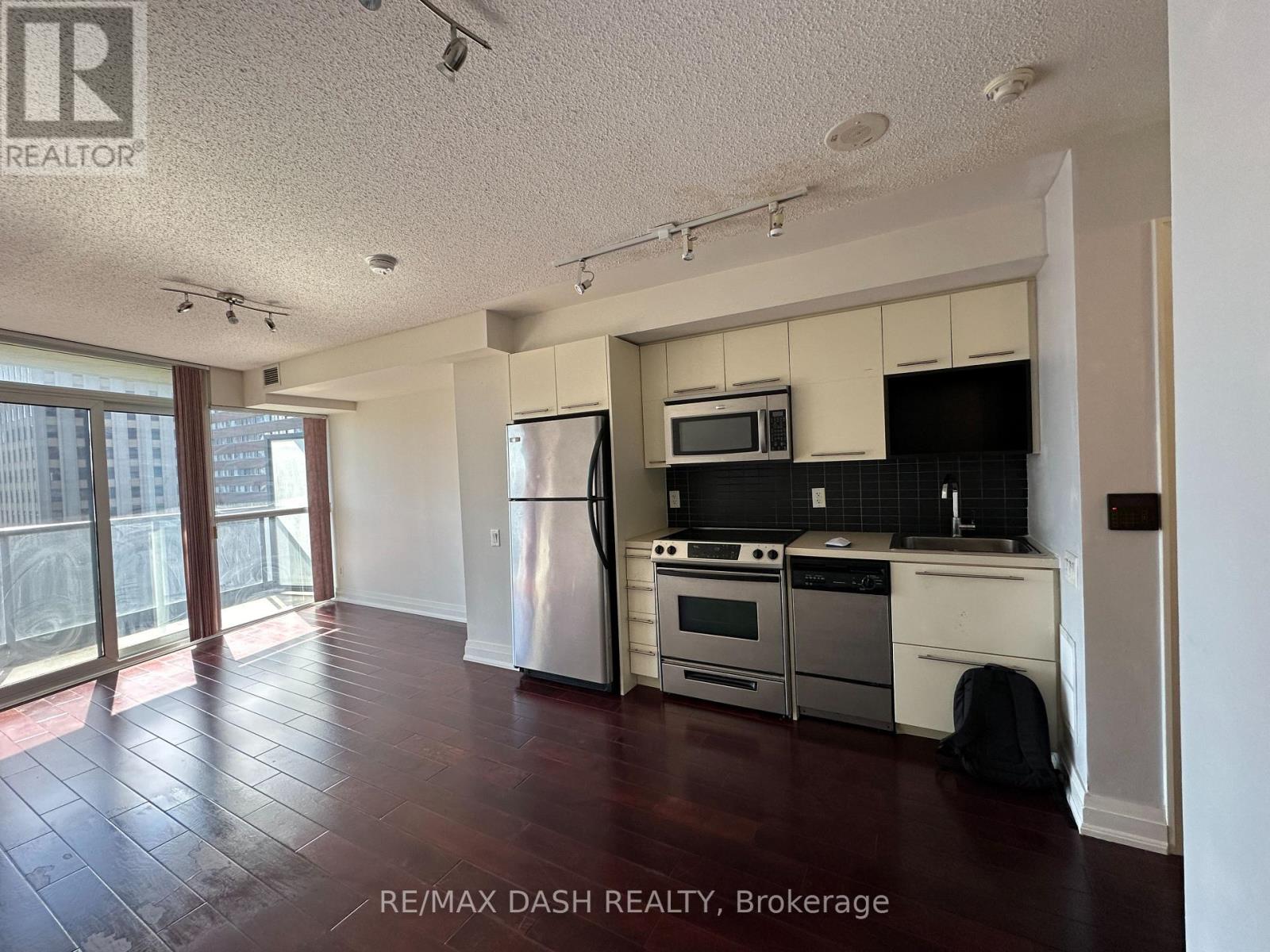 1008 - 21 Carlton Street, Toronto, Ontario  M5B 1L3 - Photo 14 - C13840284