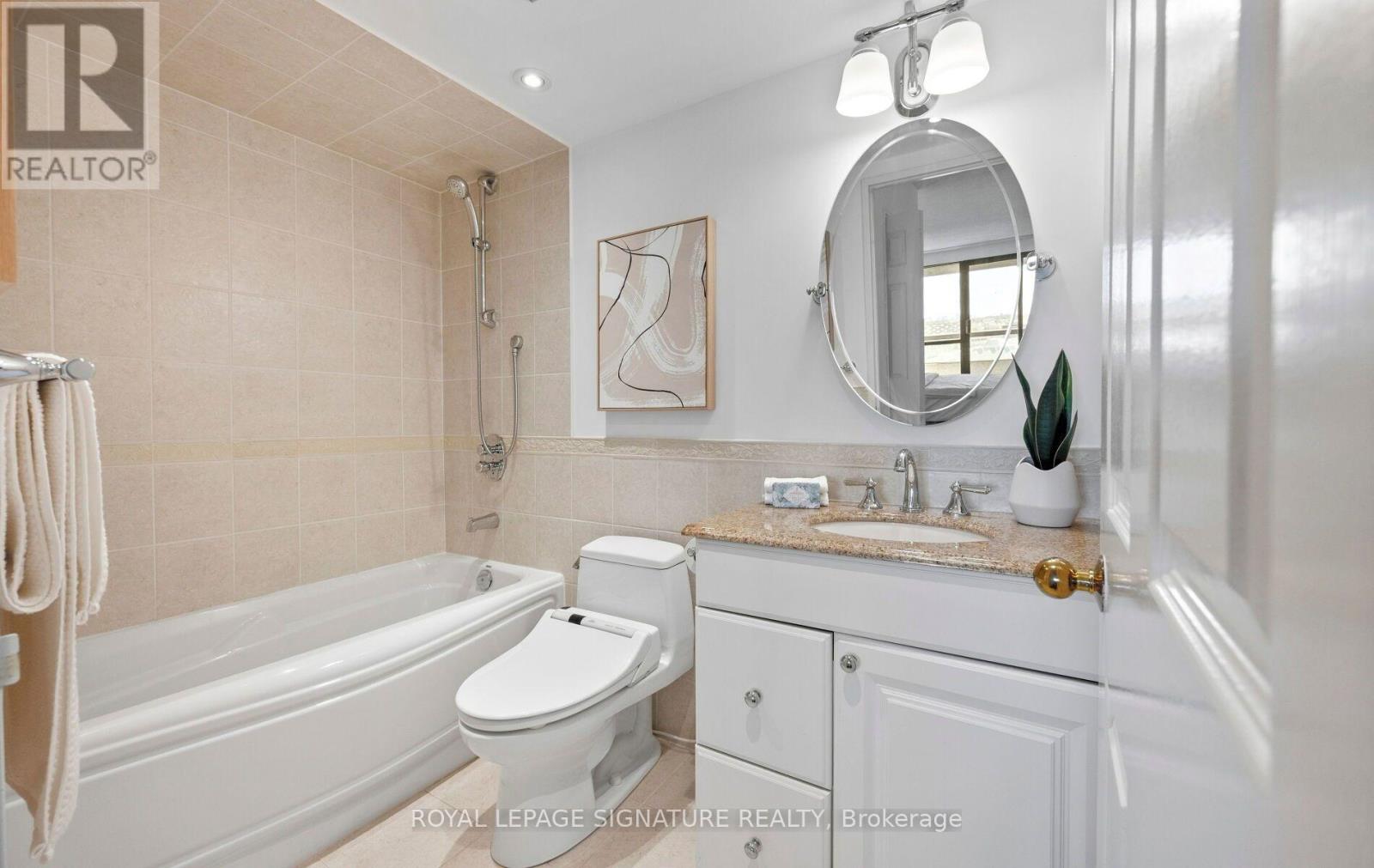 1704 - 1 Concorde Place, Toronto, Ontario  M3C 3K6 - Photo 34 - C13840376