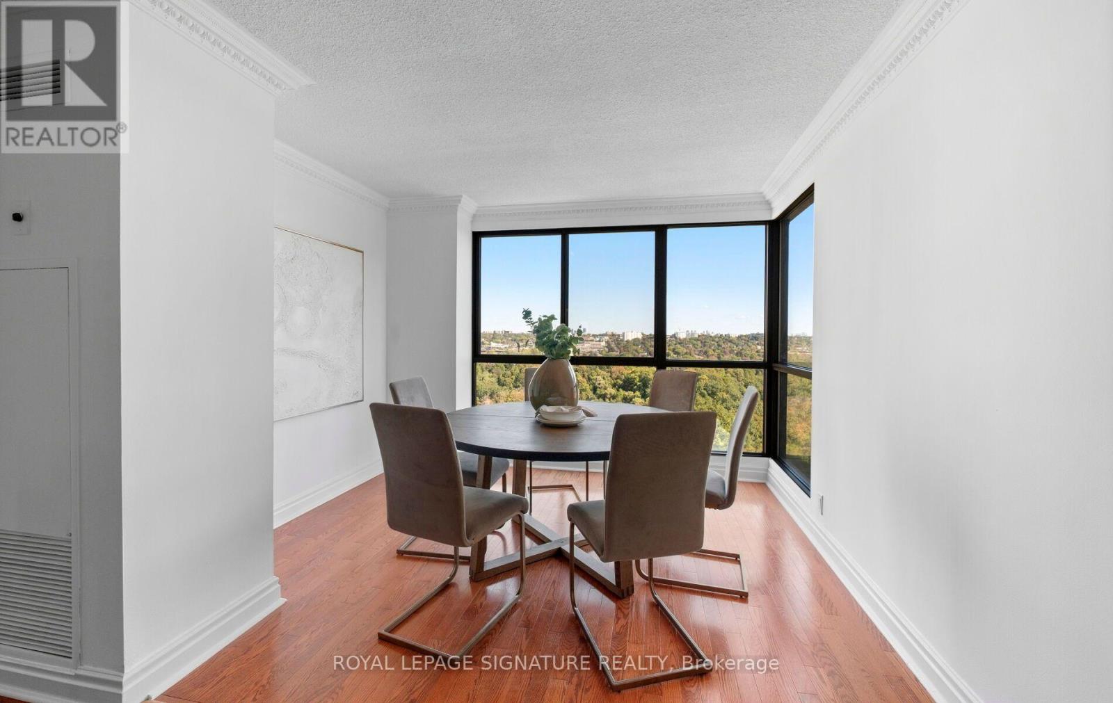 1704 - 1 Concorde Place, Toronto, Ontario  M3C 3K6 - Photo 9 - C13840376