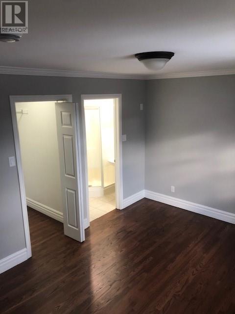 35 Treetop Drive, St.John's — photo 12