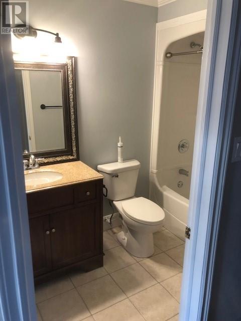 35 Treetop Drive, St.John's — photo 18