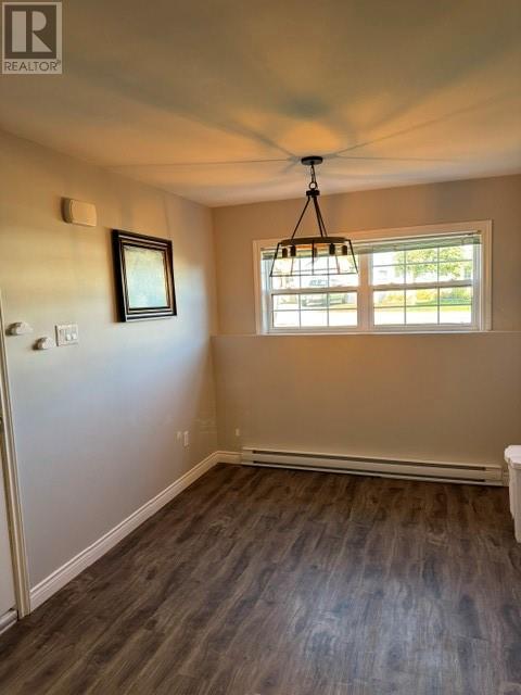 35 Treetop Drive, St.John's — photo 23