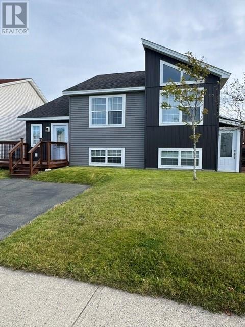 35 Treetop Drive, St.John's — photo 3