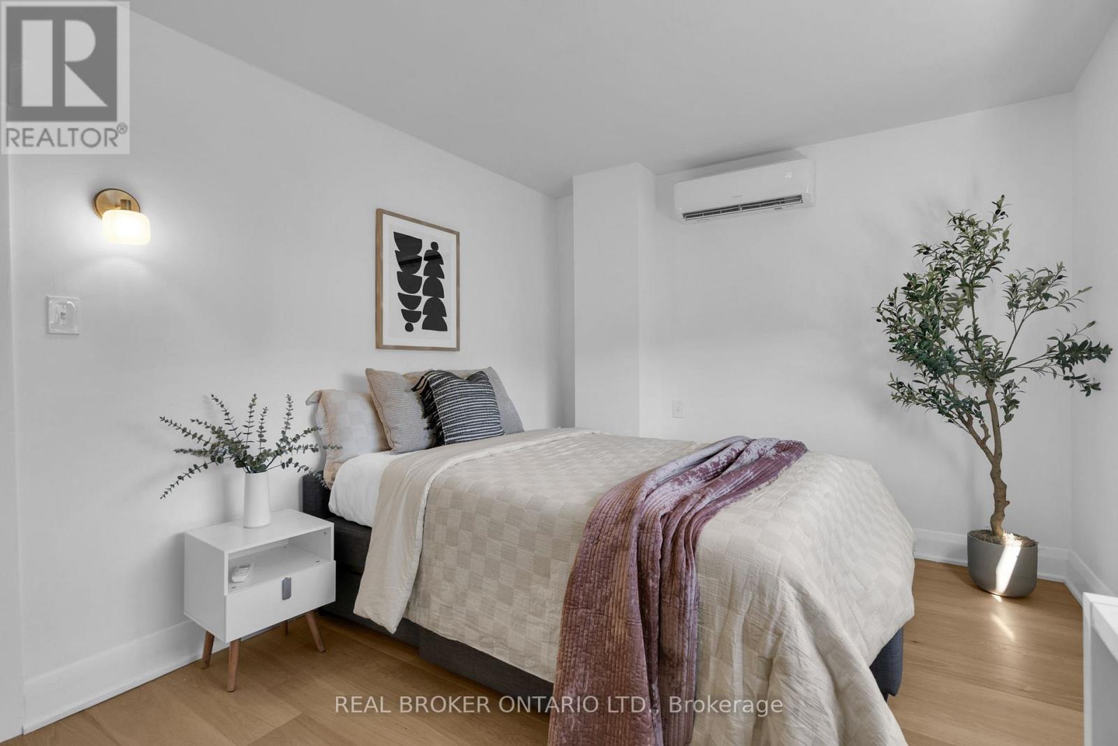 23 Aldridge Avenue, Toronto, Ontario  M4C 3W3 - Photo 20 - E13840202