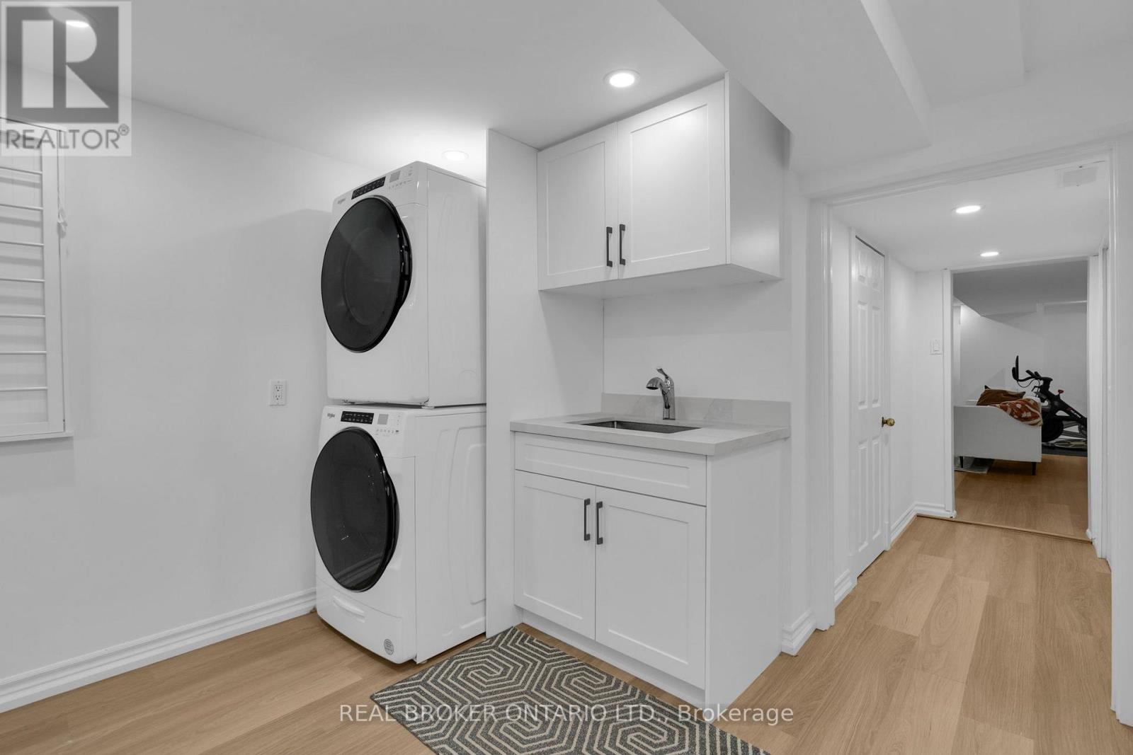 23 Aldridge Avenue, Toronto, Ontario  M4C 3W3 - Photo 28 - E13840202