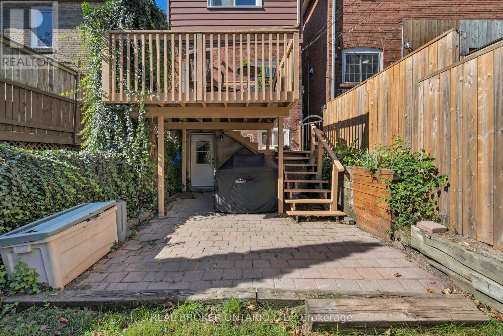 23 Aldridge Avenue, Toronto, Ontario  M4C 3W3 - Photo 34 - E13840202