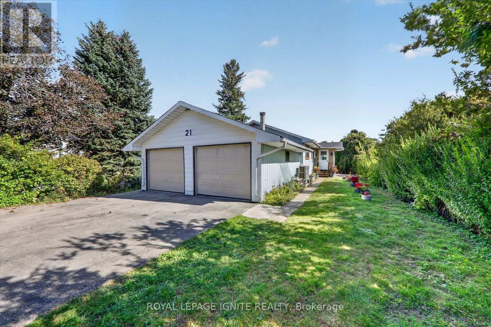 21 Durham Street, Clarington, Ontario  L1C 1H8 - Photo 1 - E13840322
