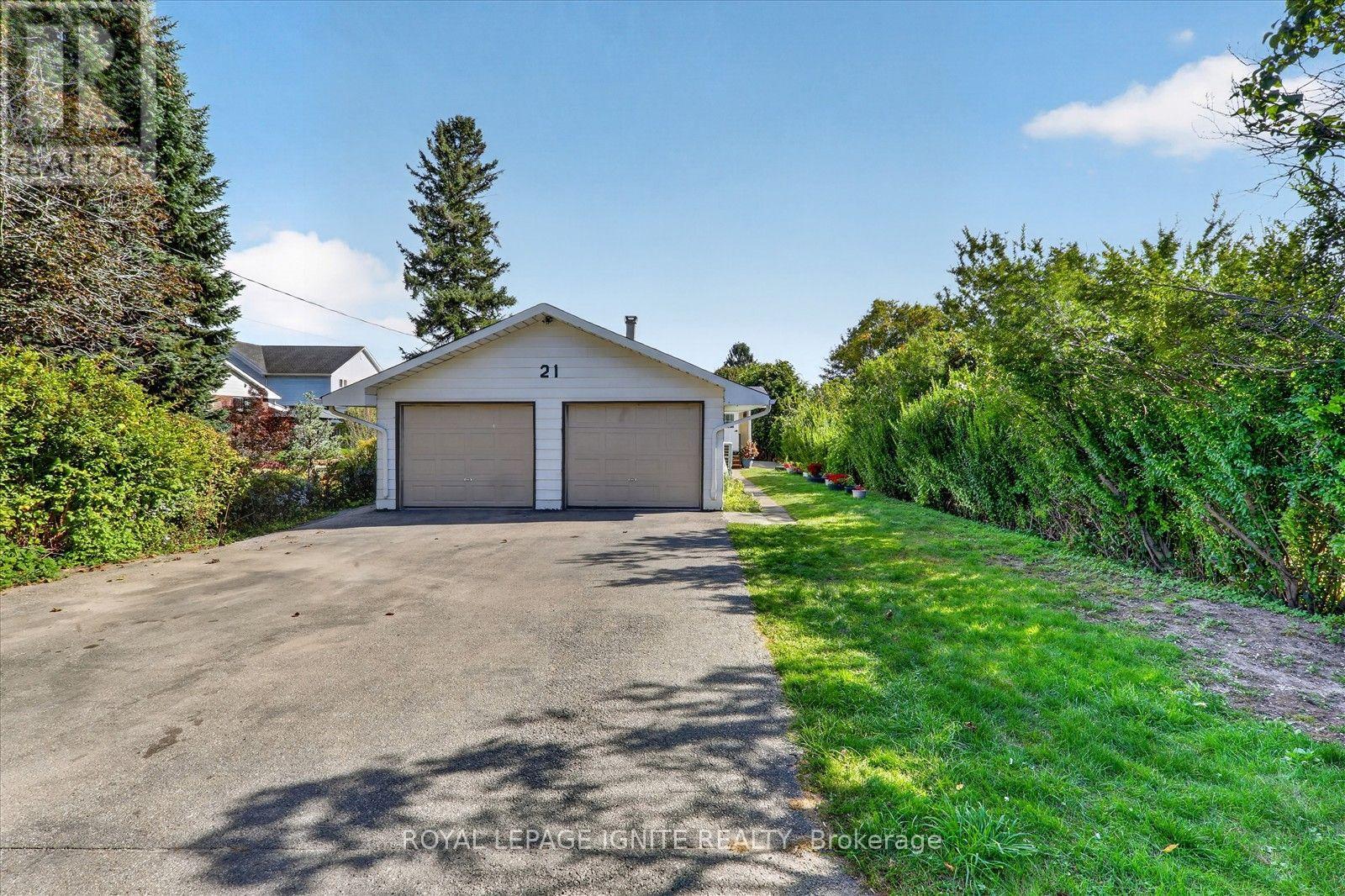 21 Durham Street, Clarington, Ontario  L1C 1H8 - Photo 2 - E13840322