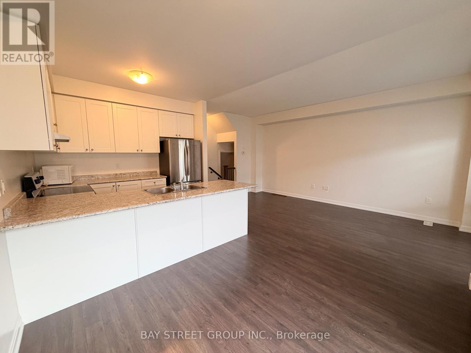 45 Longshore Way, Whitby, Ontario  L1N 0M1 - Photo 4 - E13840326