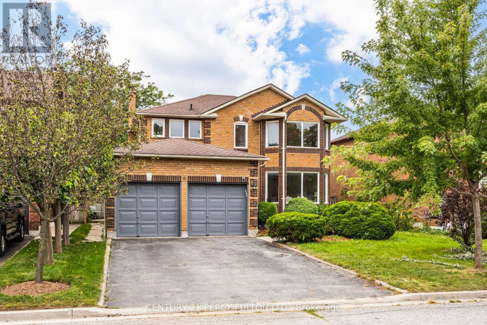 8 SAYOR DRIVE, Ajax, Ontario