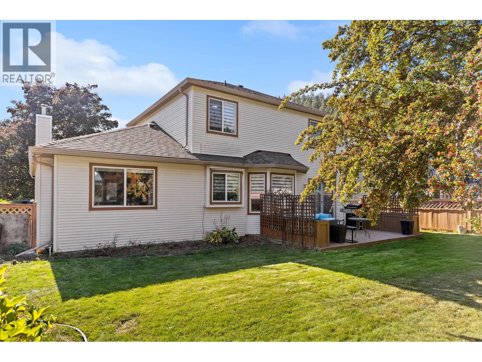 138 Applebrooke Crescent, Kelowna, British Columbia  V1V 1W4 - Photo 17 - 10402125