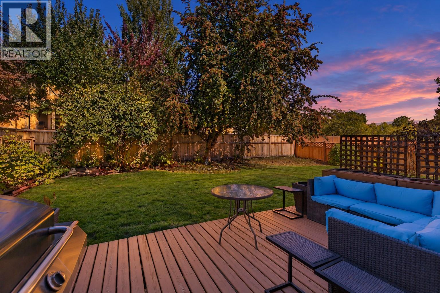 138 Applebrooke Crescent, Kelowna, British Columbia  V1V 1W4 - Photo 5 - 10402125