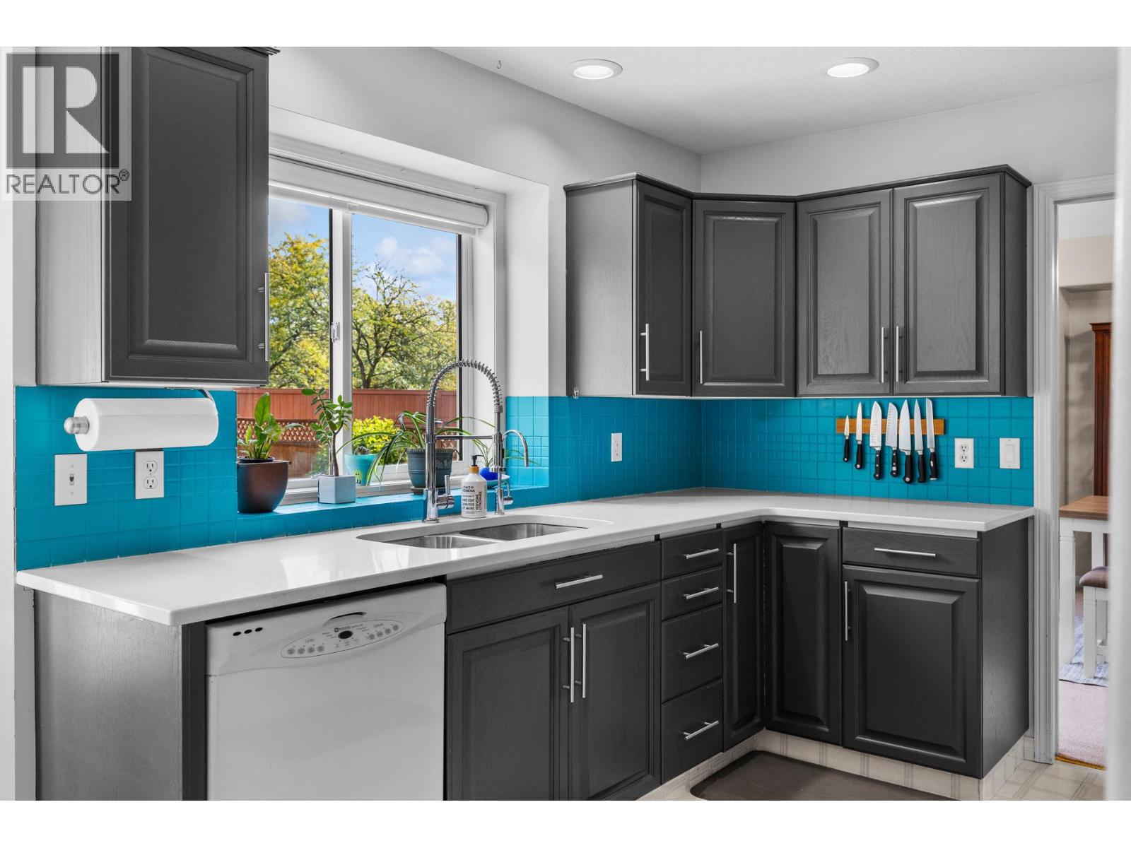 138 Applebrooke Crescent, Kelowna, British Columbia  V1V 1W4 - Photo 40 - 10402125