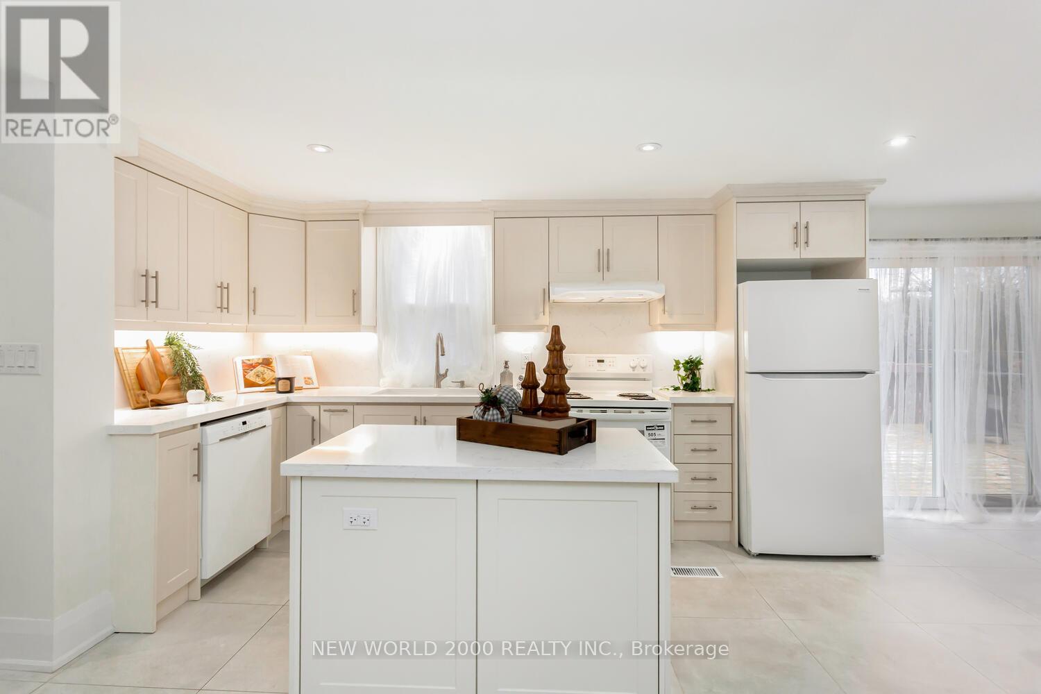 8071 Kipling Avenue, Vaughan, Ontario  L4L 2A2 - Photo 15 - N13840178
