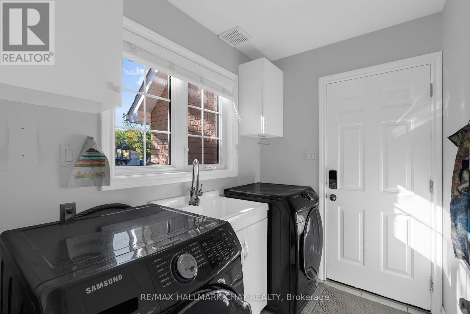 3667 Kimberley Street, Innisfil, Ontario  L9S 2L3 - Photo 16 - N13840232