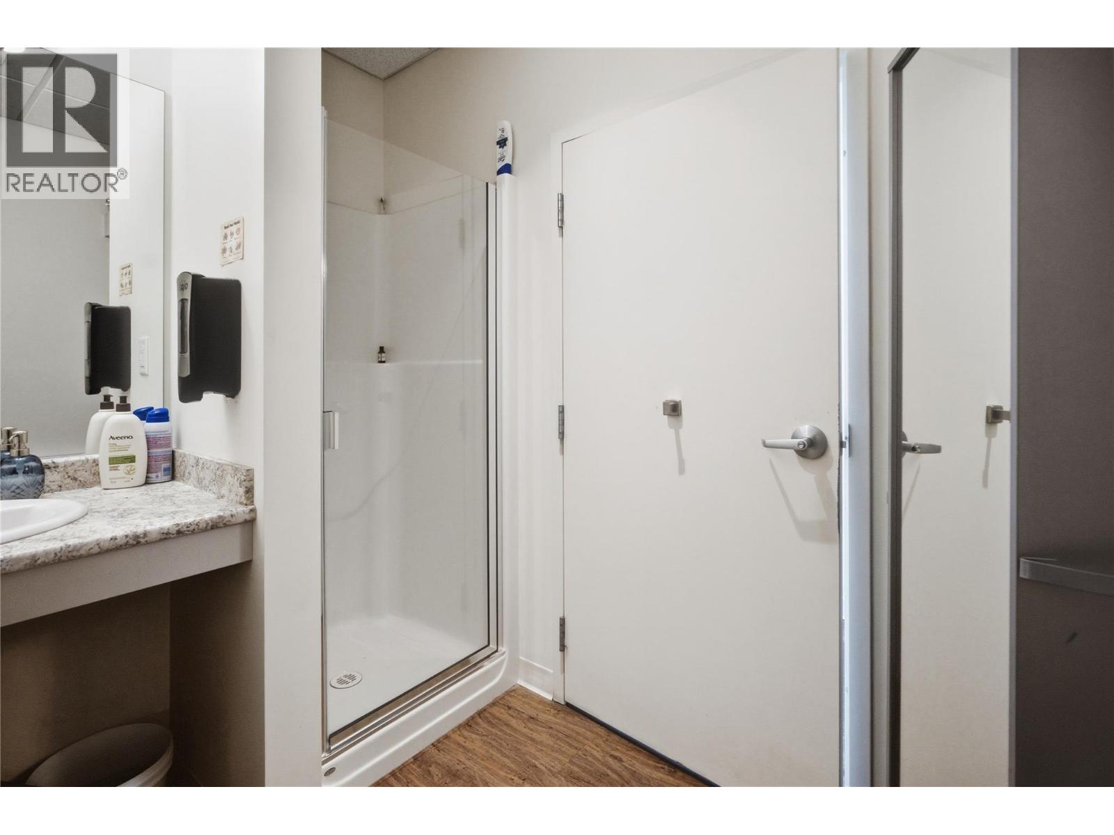 1370 Summit Drive Unit# B