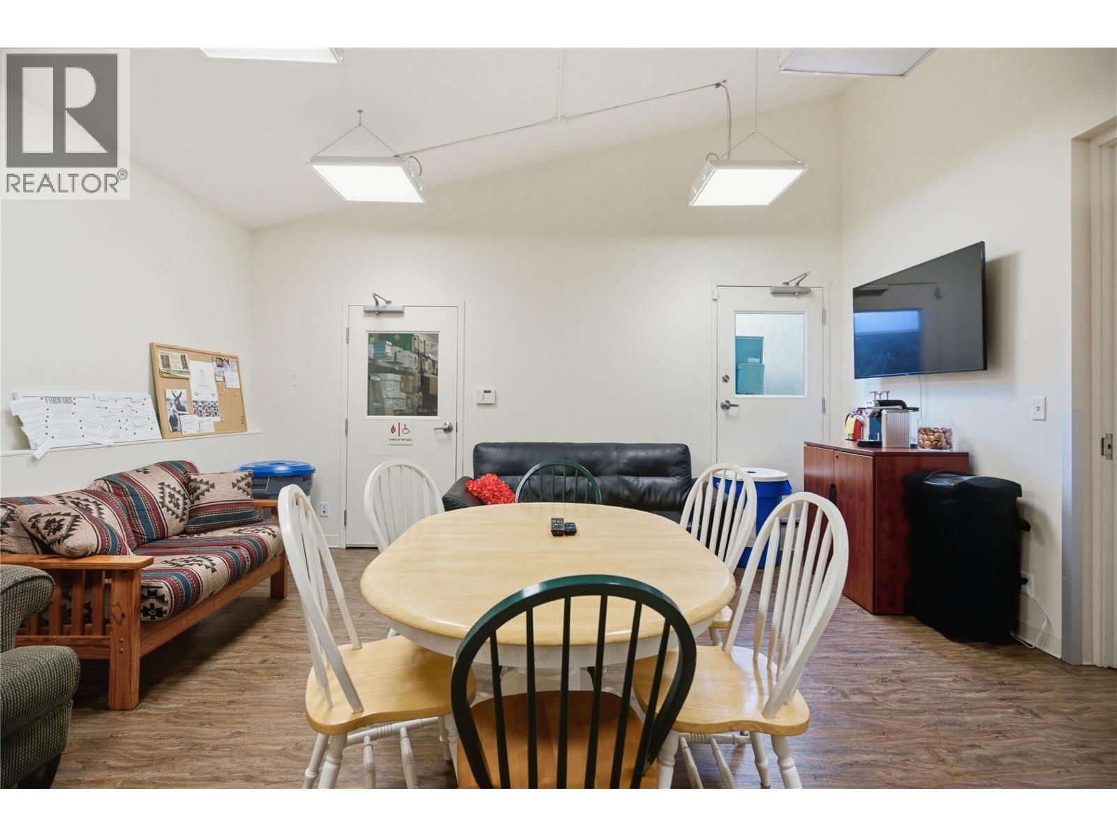 1370 Summit Drive Unit# B