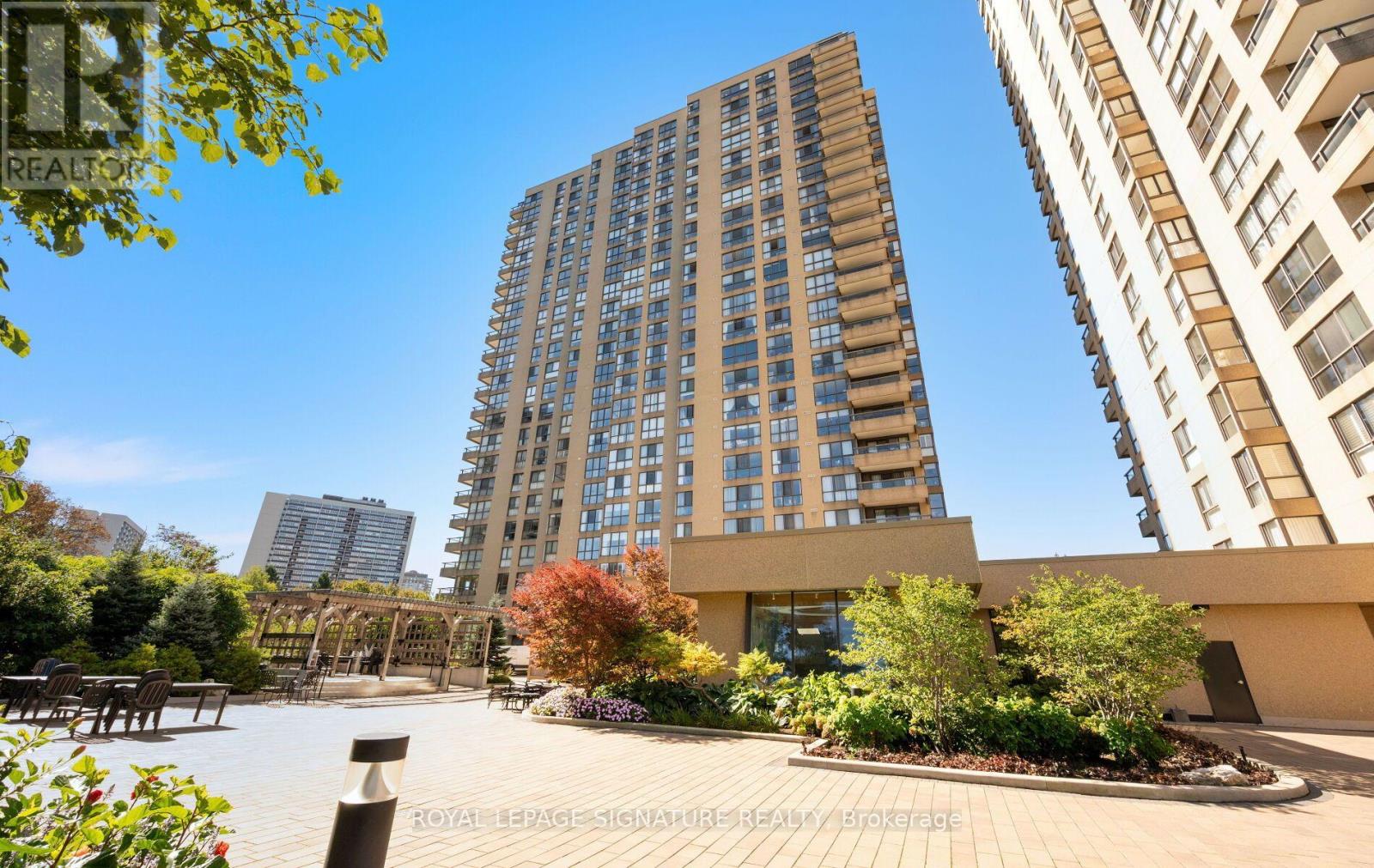 1704 - 1 Concorde Place, Toronto, Ontario  M3C 3K6 - Photo 46 - C13840376