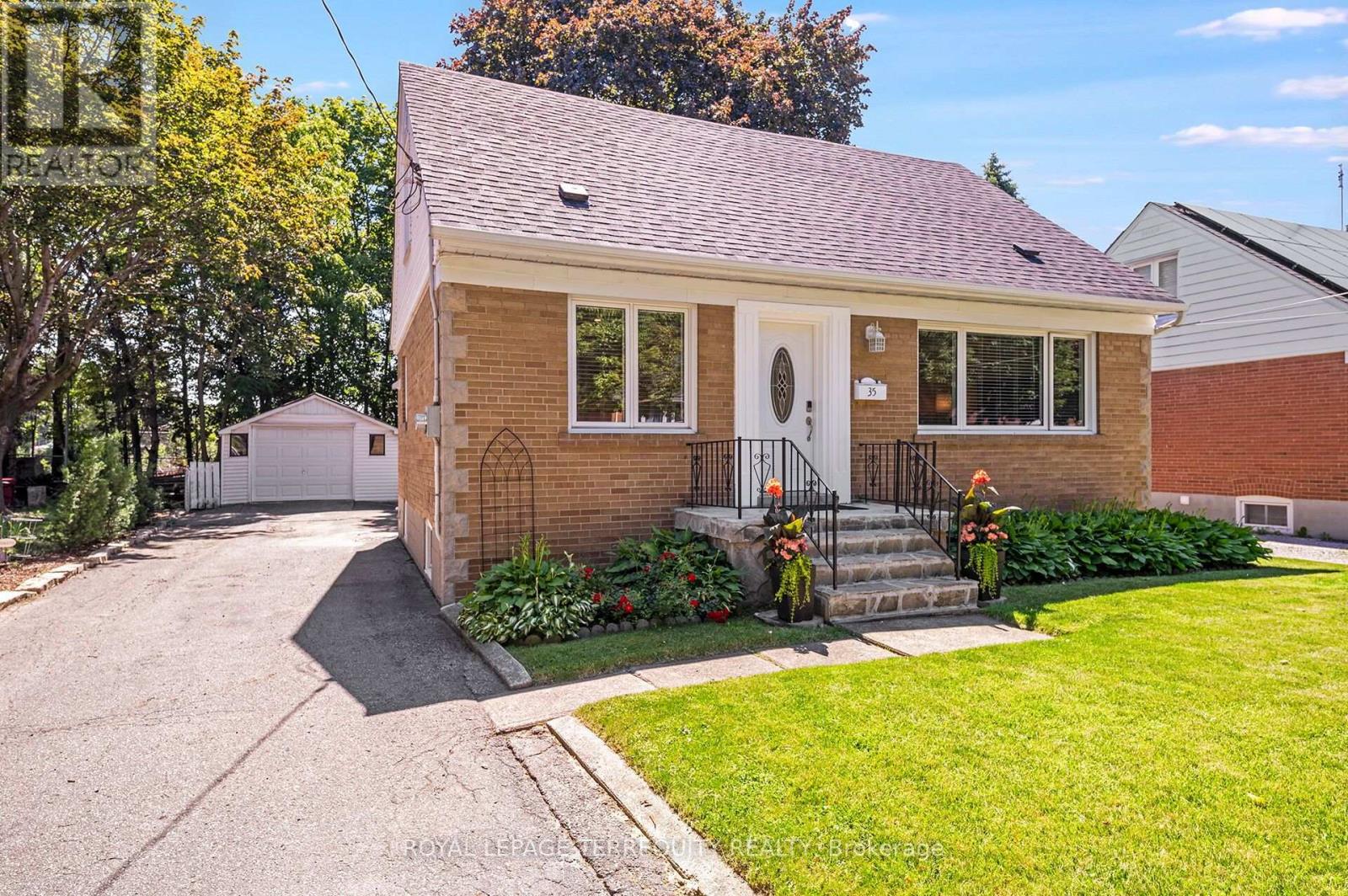 35 JODPHUR AVENUE, Toronto, Ontario