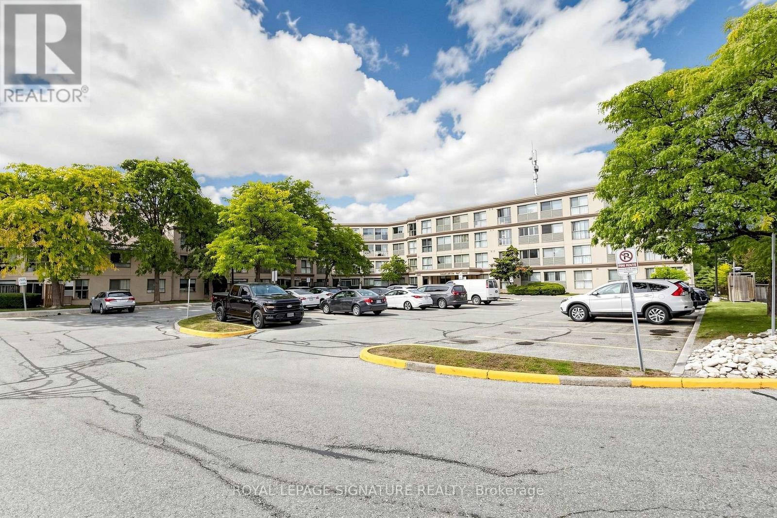 334 - 8351 Mclaughlin Road S, Brampton, Ontario  L6Y 4H8 - Photo 2 - W13840188
