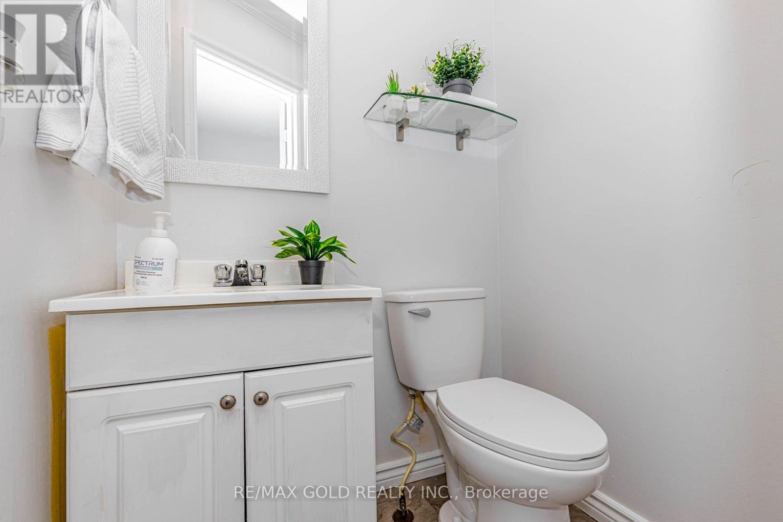 240 Simmons Boulevard, Brampton, Ontario  L6V 3Y1 - Photo 14 - W13840194