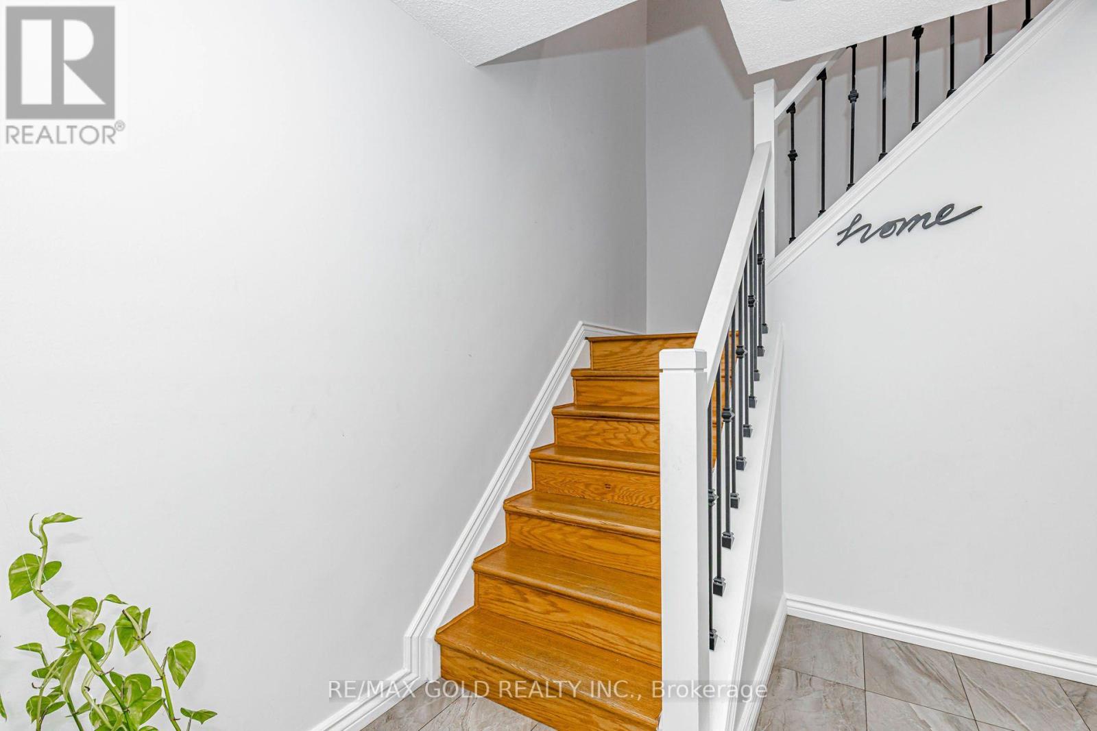 240 Simmons Boulevard, Brampton, Ontario  L6V 3Y1 - Photo 15 - W13840194