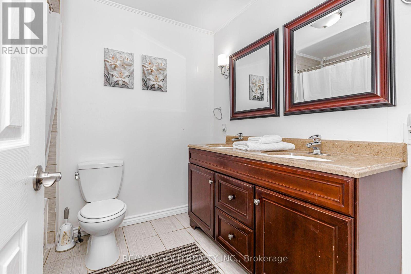240 Simmons Boulevard, Brampton, Ontario  L6V 3Y1 - Photo 19 - W13840194